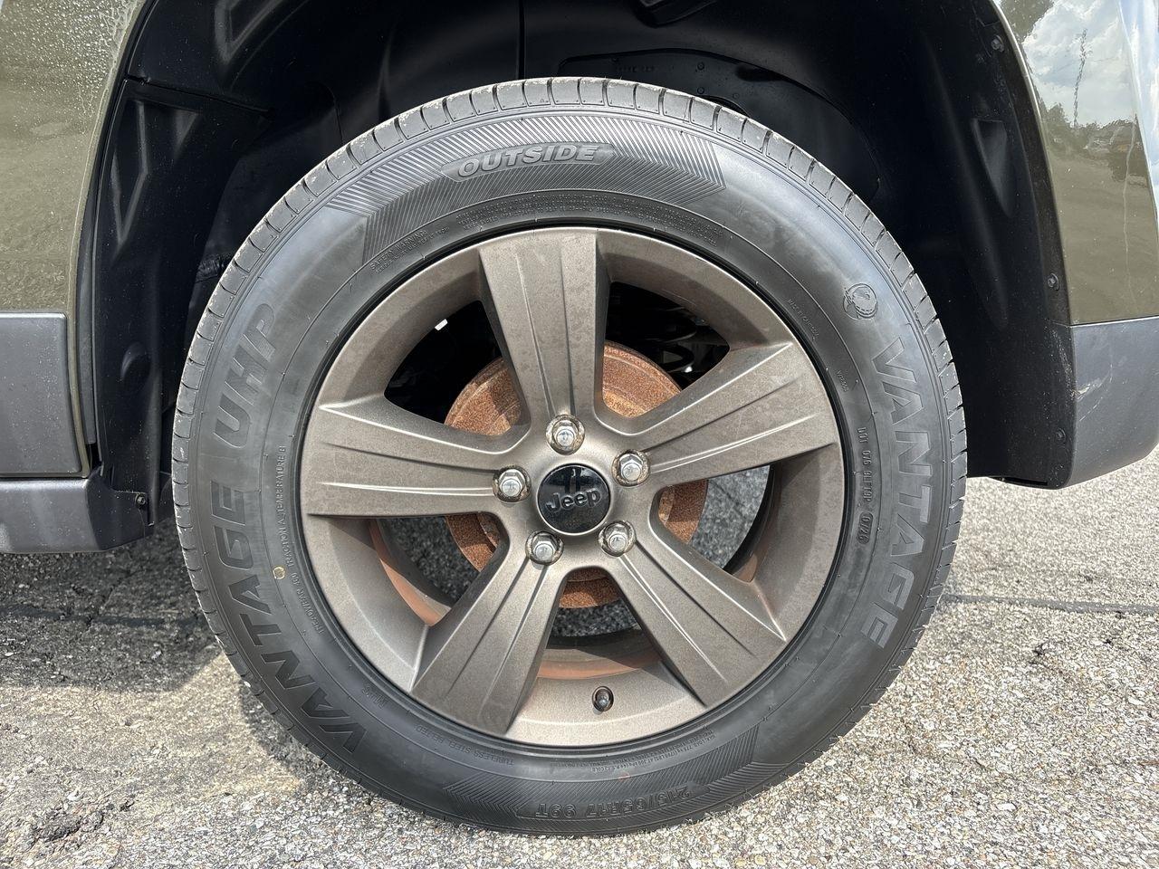 Jeep Patriot FWD 4dr 75th Anniversary 2016