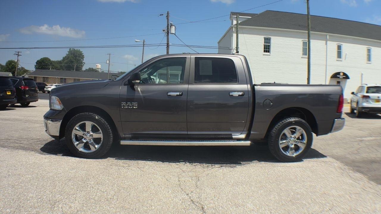 RAM 1500 Big Horn 4x4 Crew Cab 5'7" Box 2018