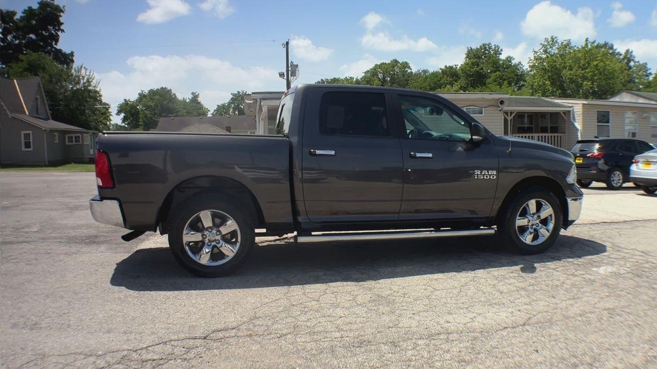 RAM 1500 Big Horn 4x4 Crew Cab 5'7" Box 2018