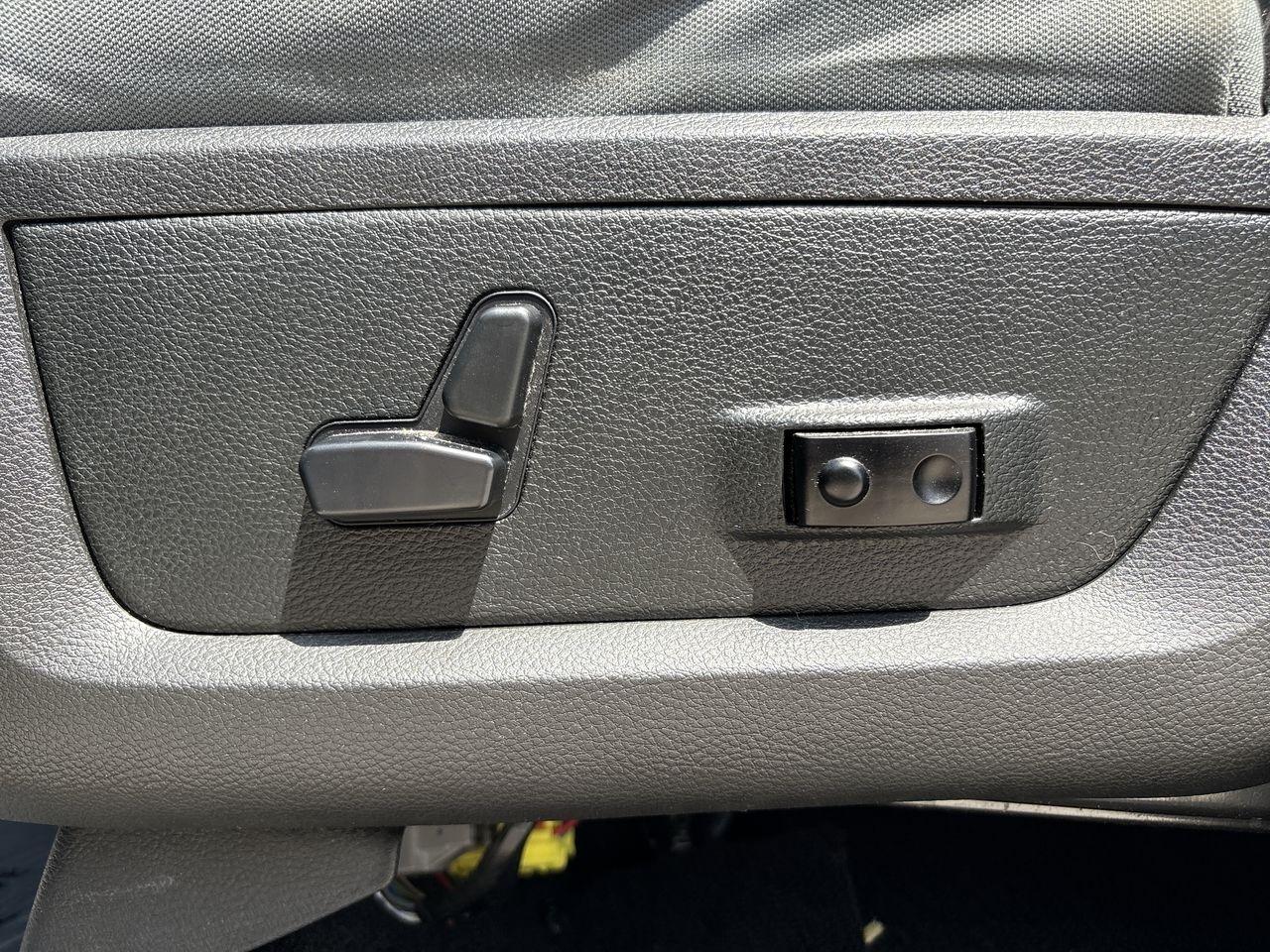 RAM 1500 Big Horn 4x4 Crew Cab 5'7" Box 2018