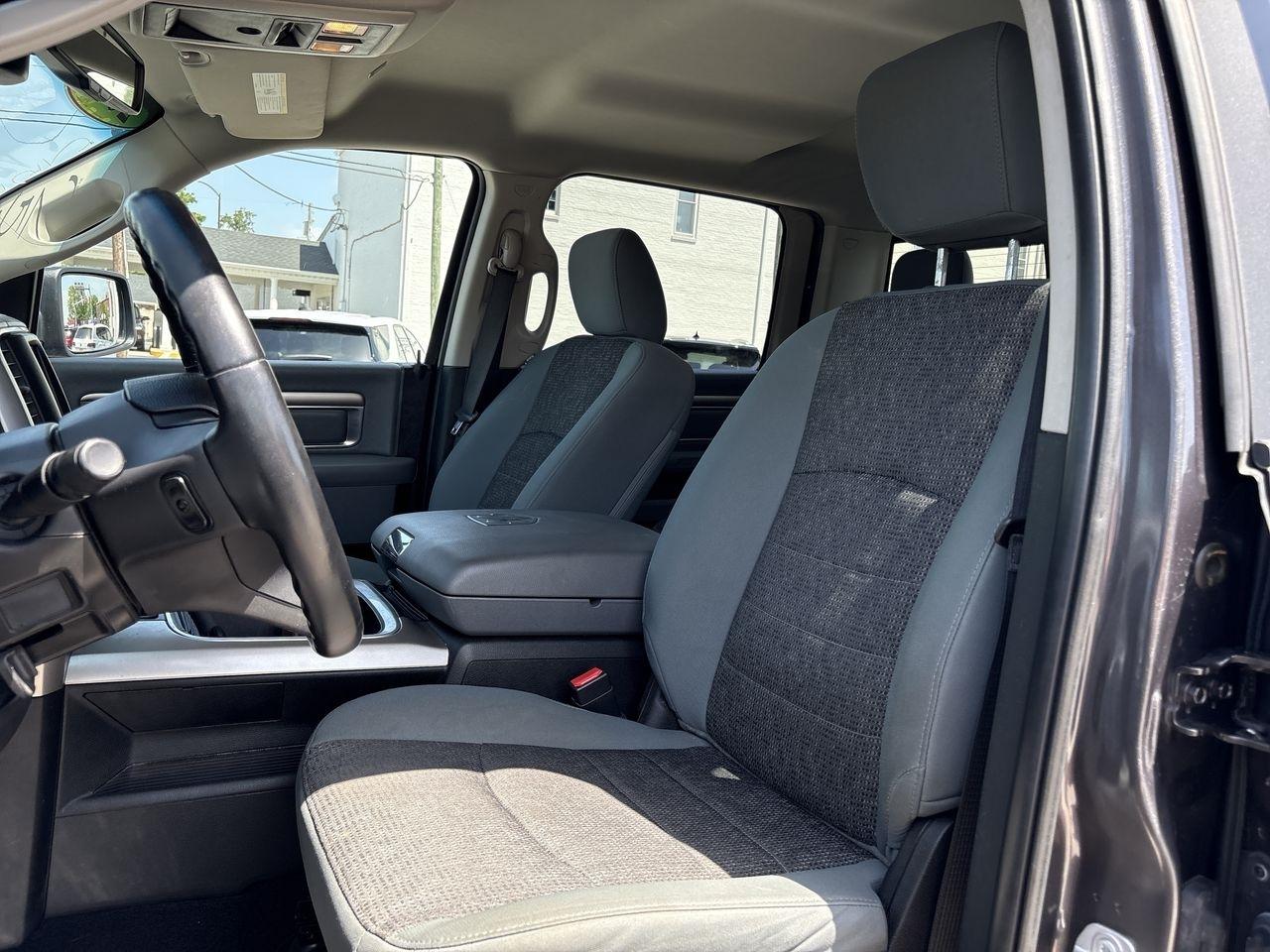 RAM 1500 Big Horn 4x4 Crew Cab 5'7" Box 2018