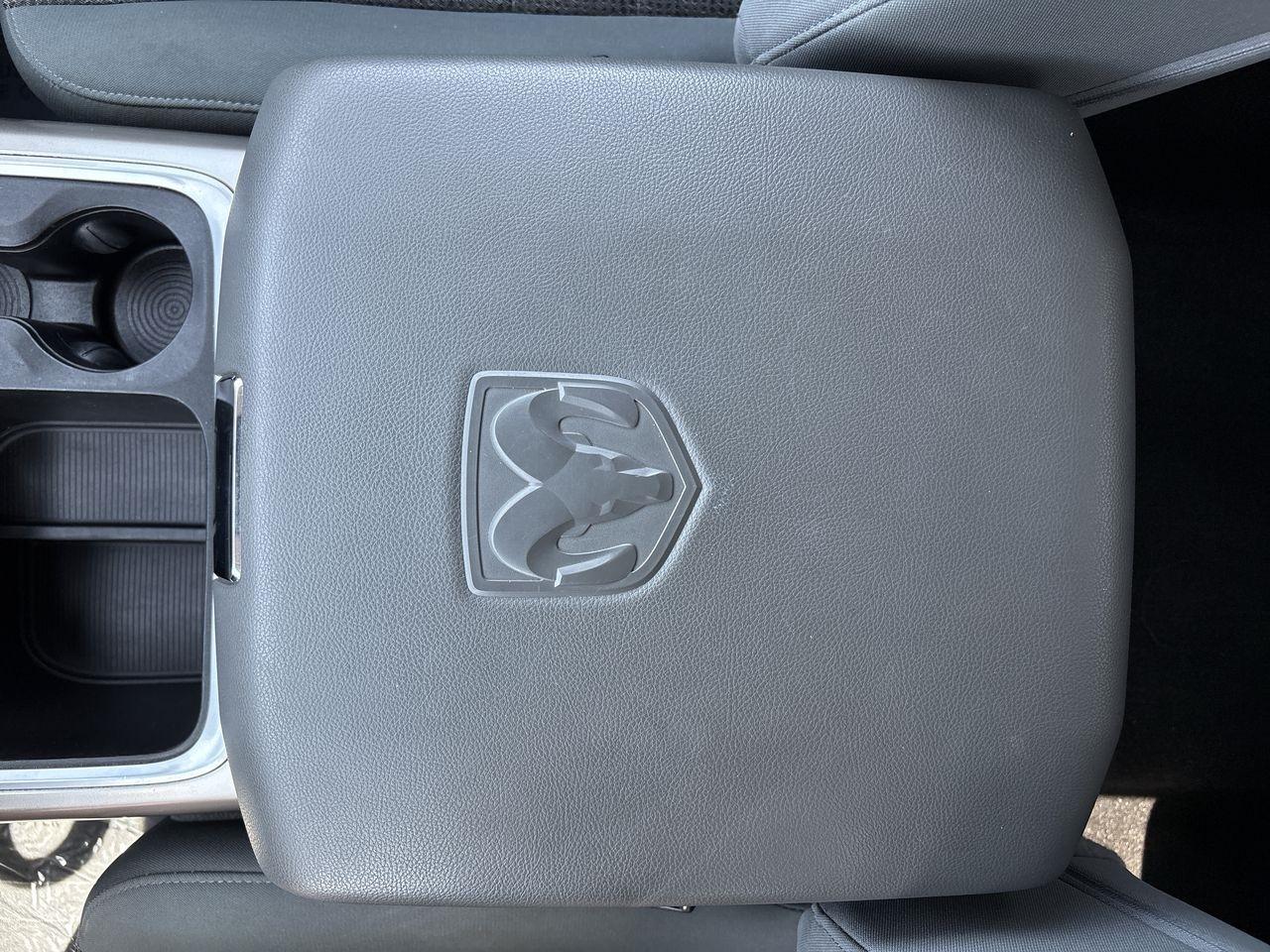 RAM 1500 Big Horn 4x4 Crew Cab 5'7" Box 2018