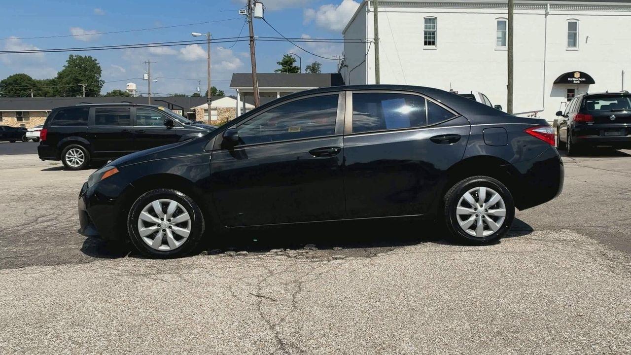 Toyota Corolla 4dr Sdn Man L (Natl) 2014