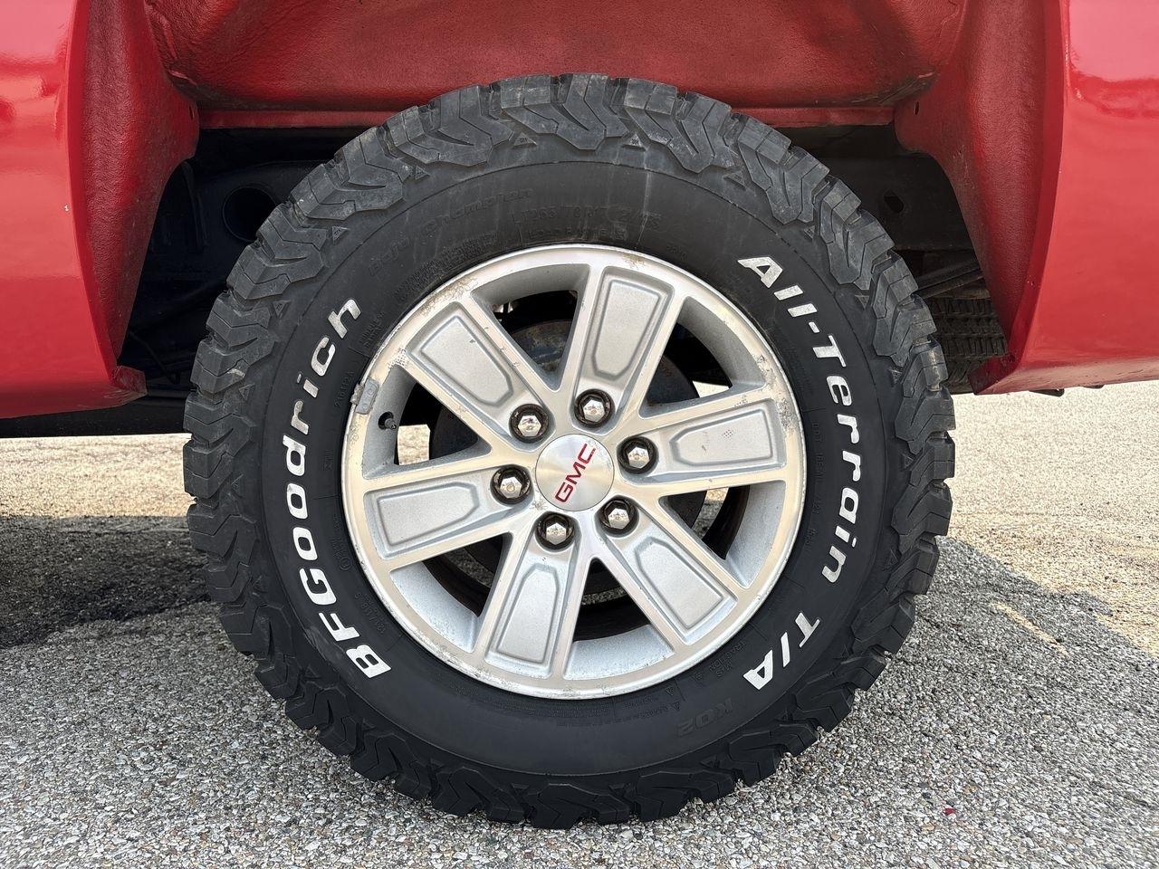 Chevrolet Silverado 1500 2WD Reg Cab 119.0" Work Truck 2009