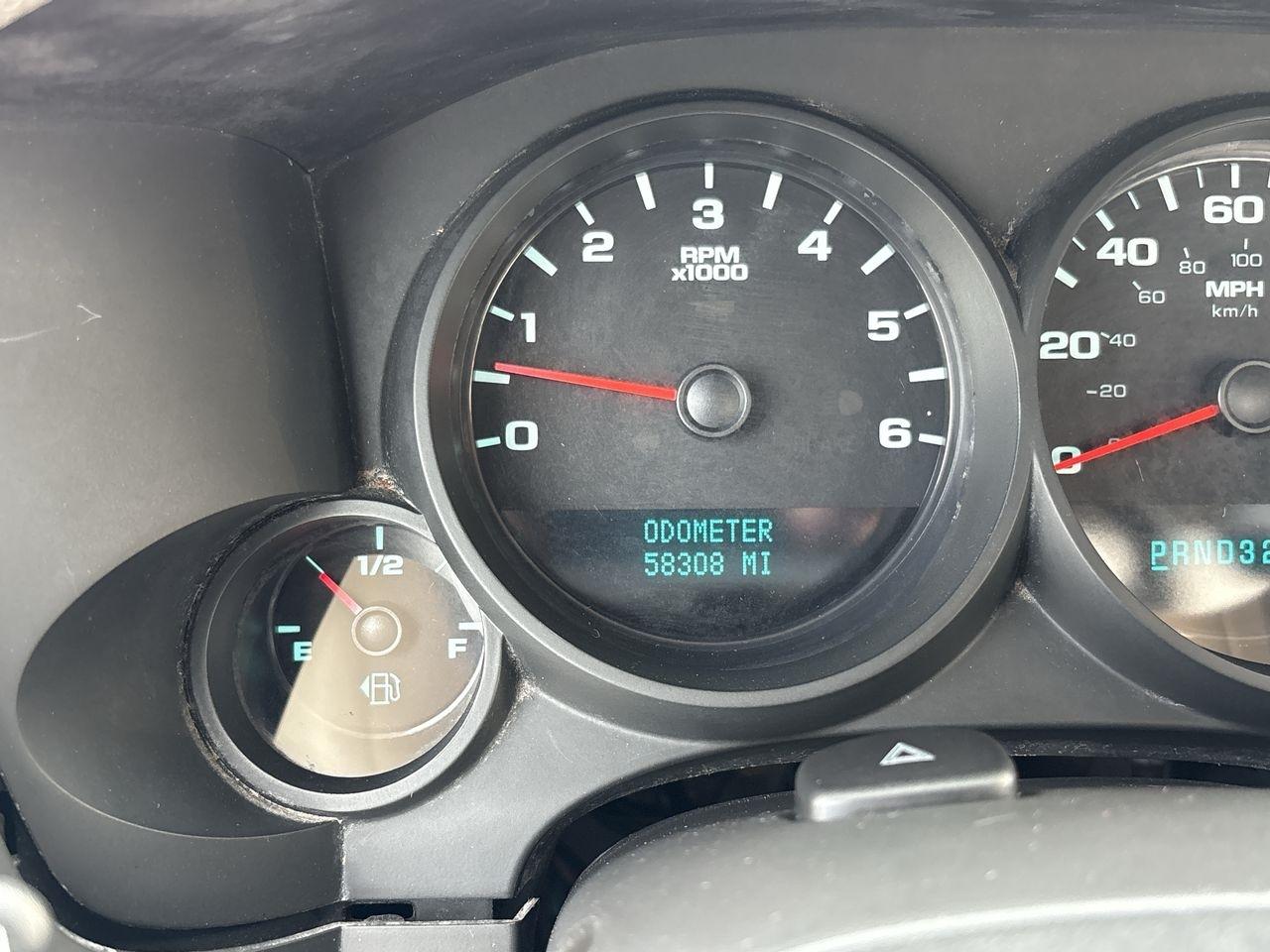 Chevrolet Silverado 1500 2WD Reg Cab 119.0" Work Truck 2009