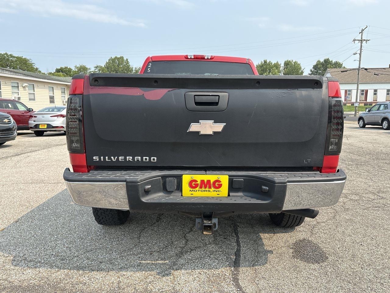 Chevrolet Silverado 1500 2WD Reg Cab 119.0" Work Truck 2009
