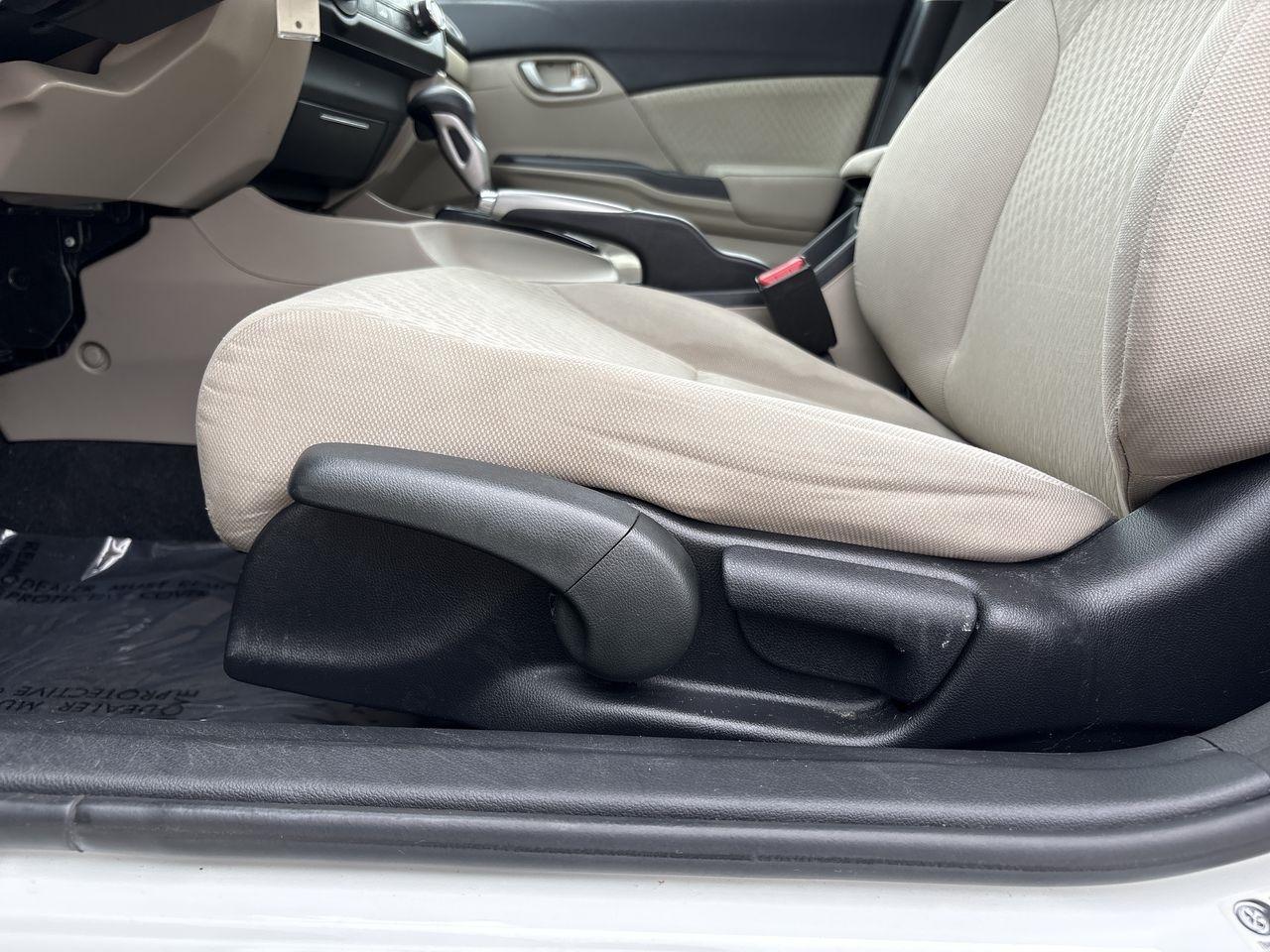 Honda Civic Sedan 4dr CVT LX 2014