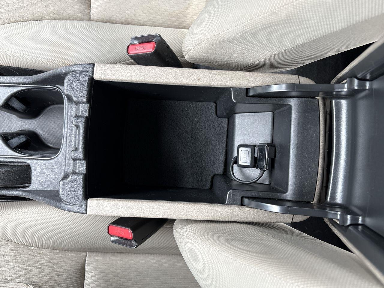 Honda Civic Sedan 4dr CVT LX 2014