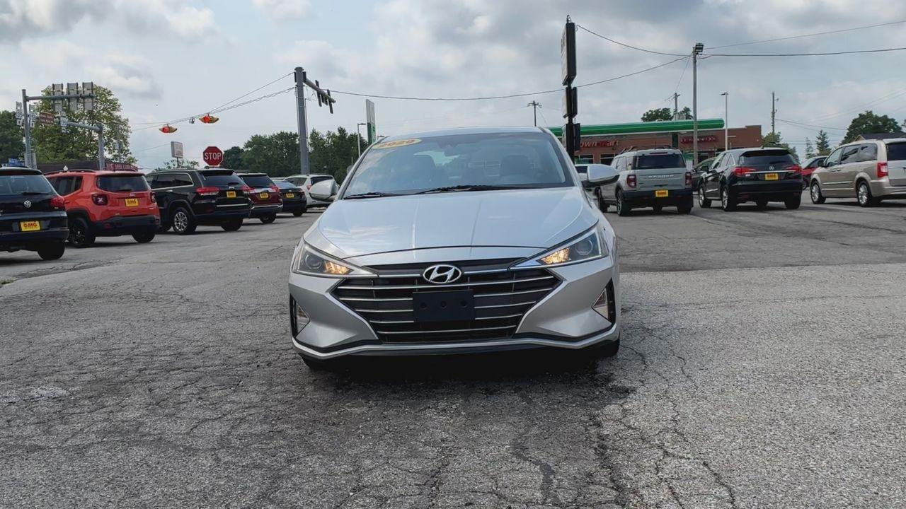 Hyundai Elantra SEL IVT 2020
