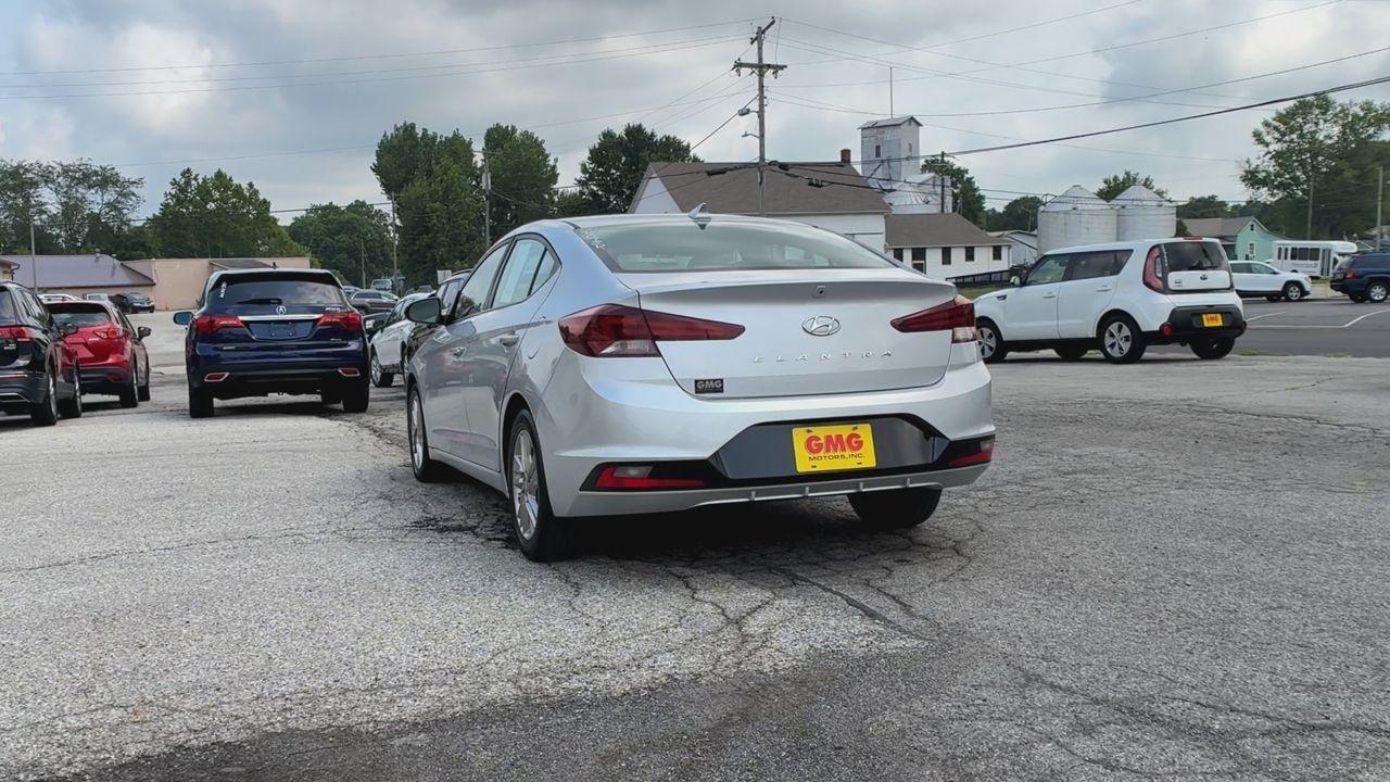 Hyundai Elantra SEL IVT 2020