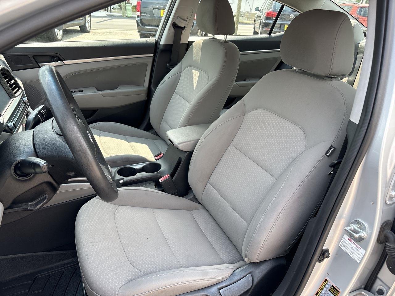 Hyundai Elantra SEL IVT 2020