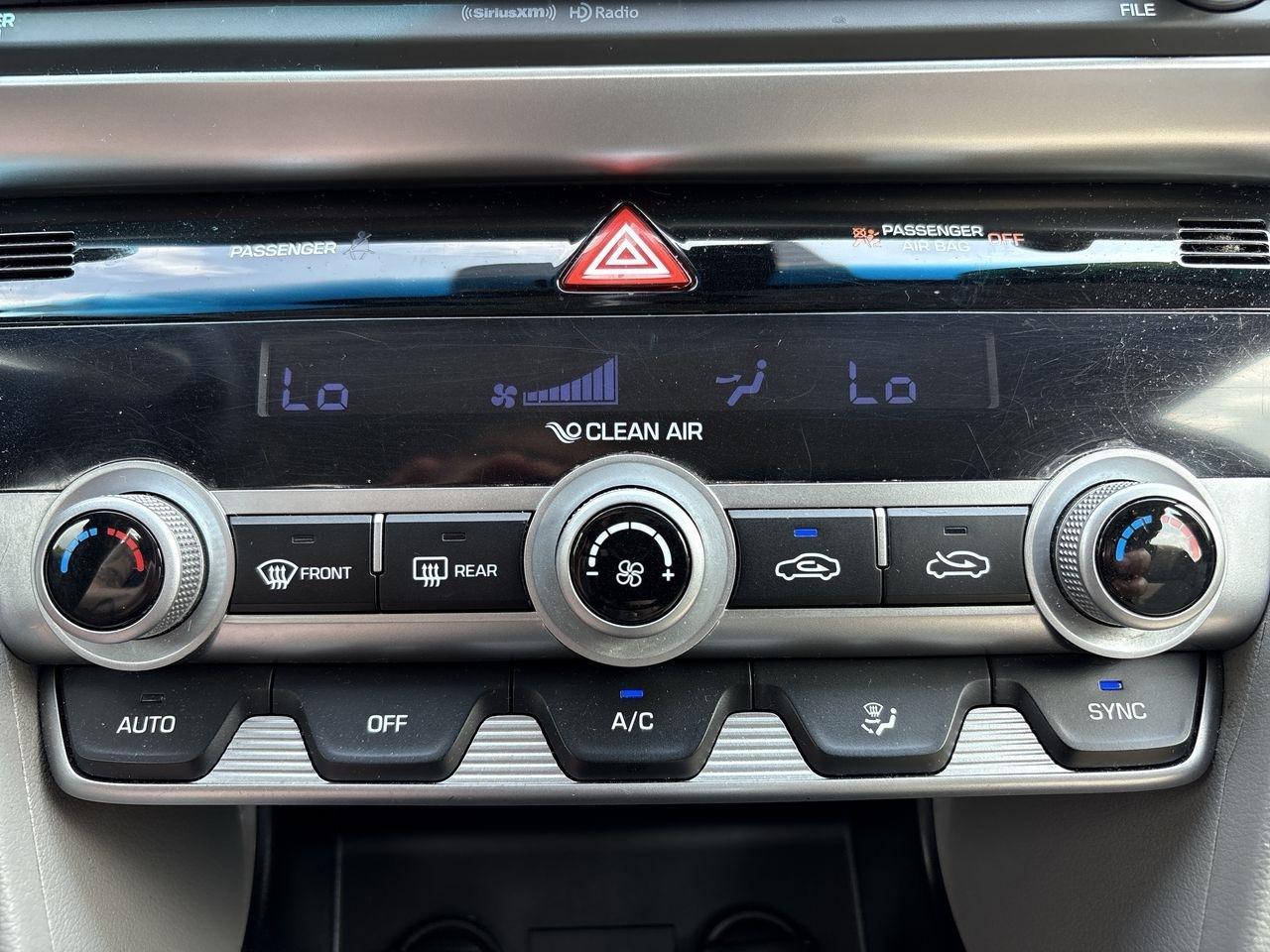 Hyundai Elantra SEL IVT 2020