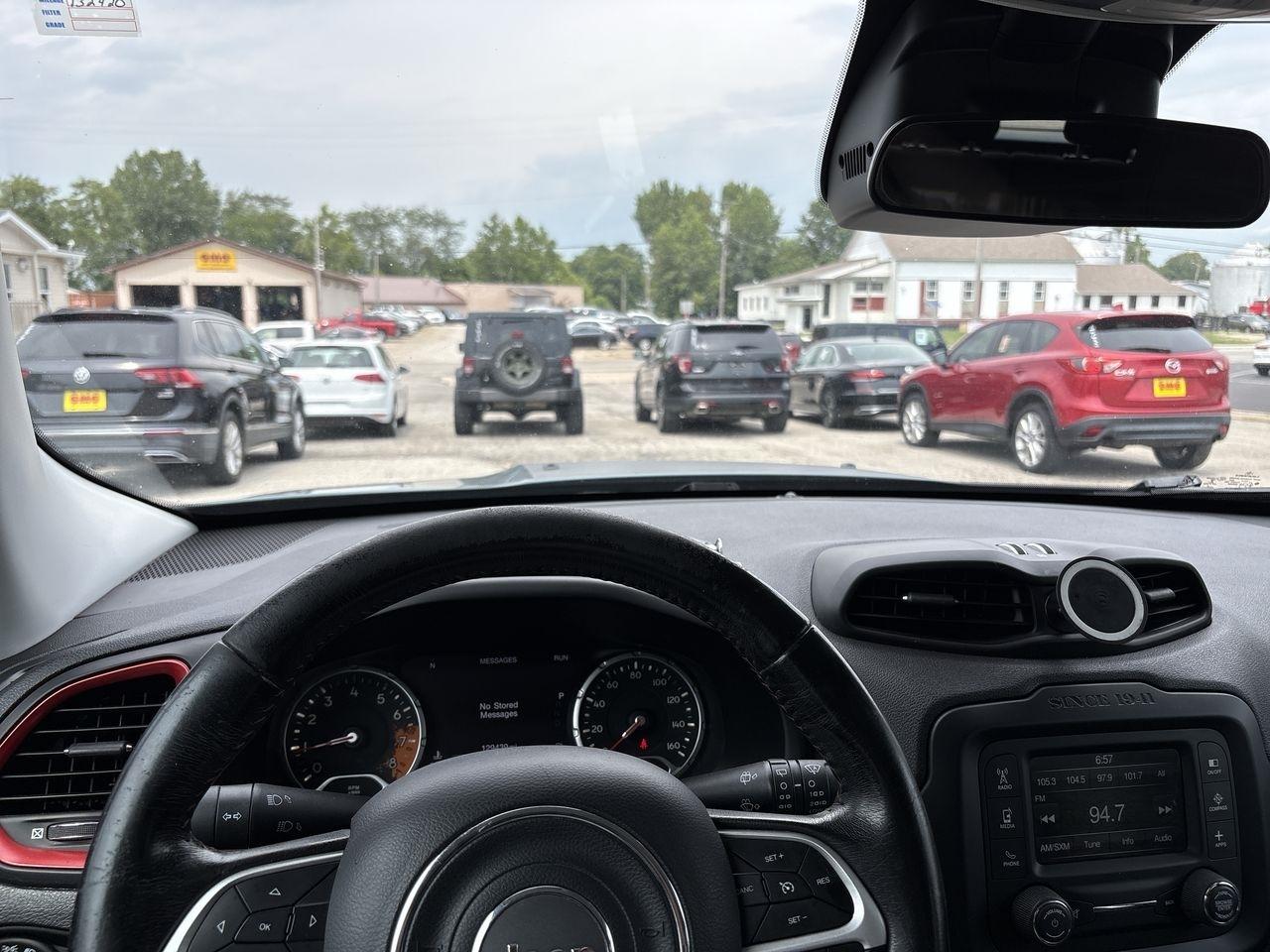 Jeep Renegade 4WD 4dr Trailhawk 2016
