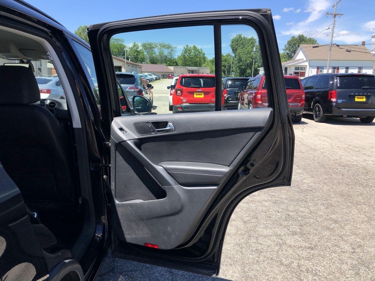 Volkswagen Tiguan 2WD 4dr Auto S 2016