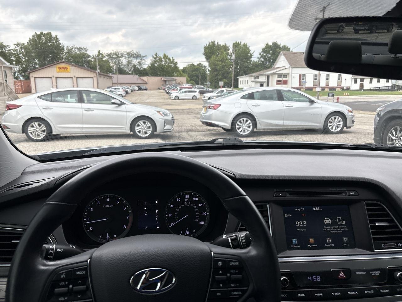 Hyundai Sonata 4dr Sdn 2.4L Limited 2016