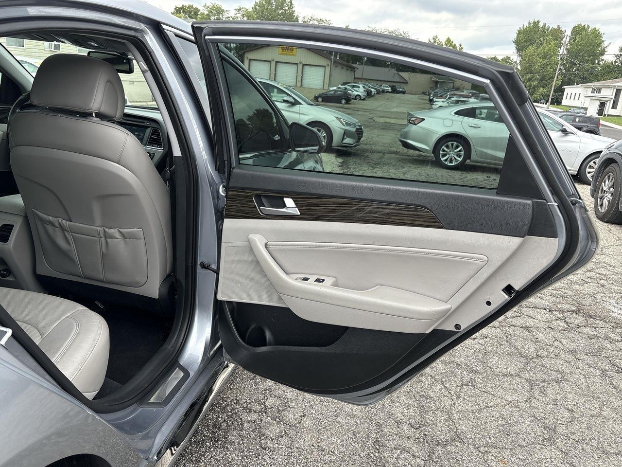 Hyundai Sonata 4dr Sdn 2.4L Limited 2016