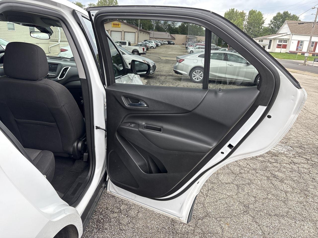 Chevrolet Equinox FWD 4dr LT w/2FL 2019