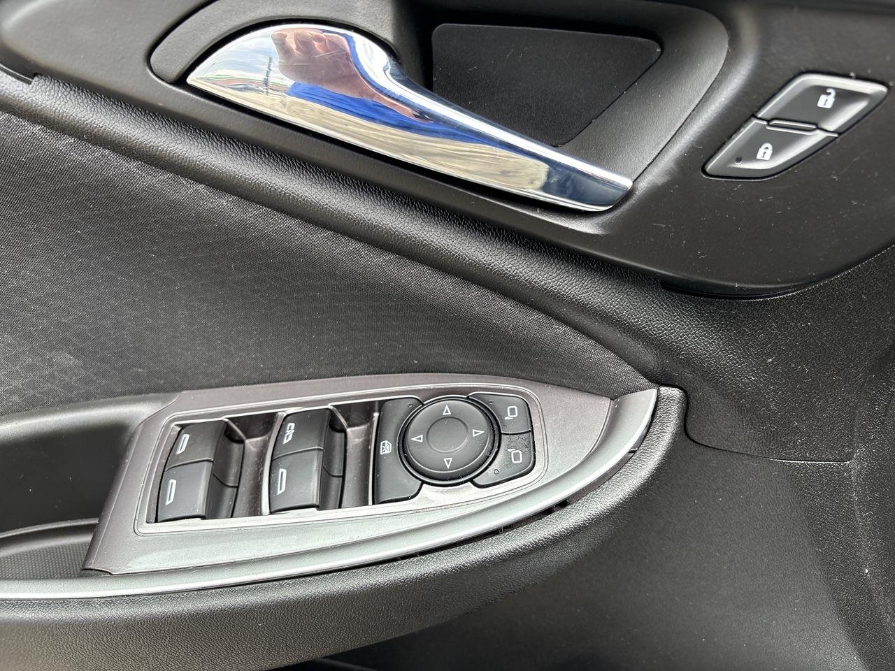 Chevrolet Malibu 4dr Sdn LT 2022
