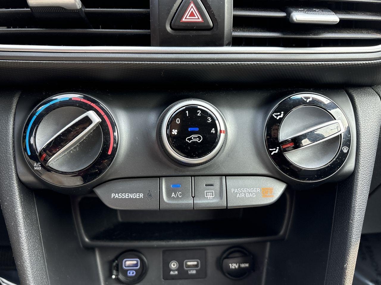 Hyundai Kona SE Auto FWD 2019