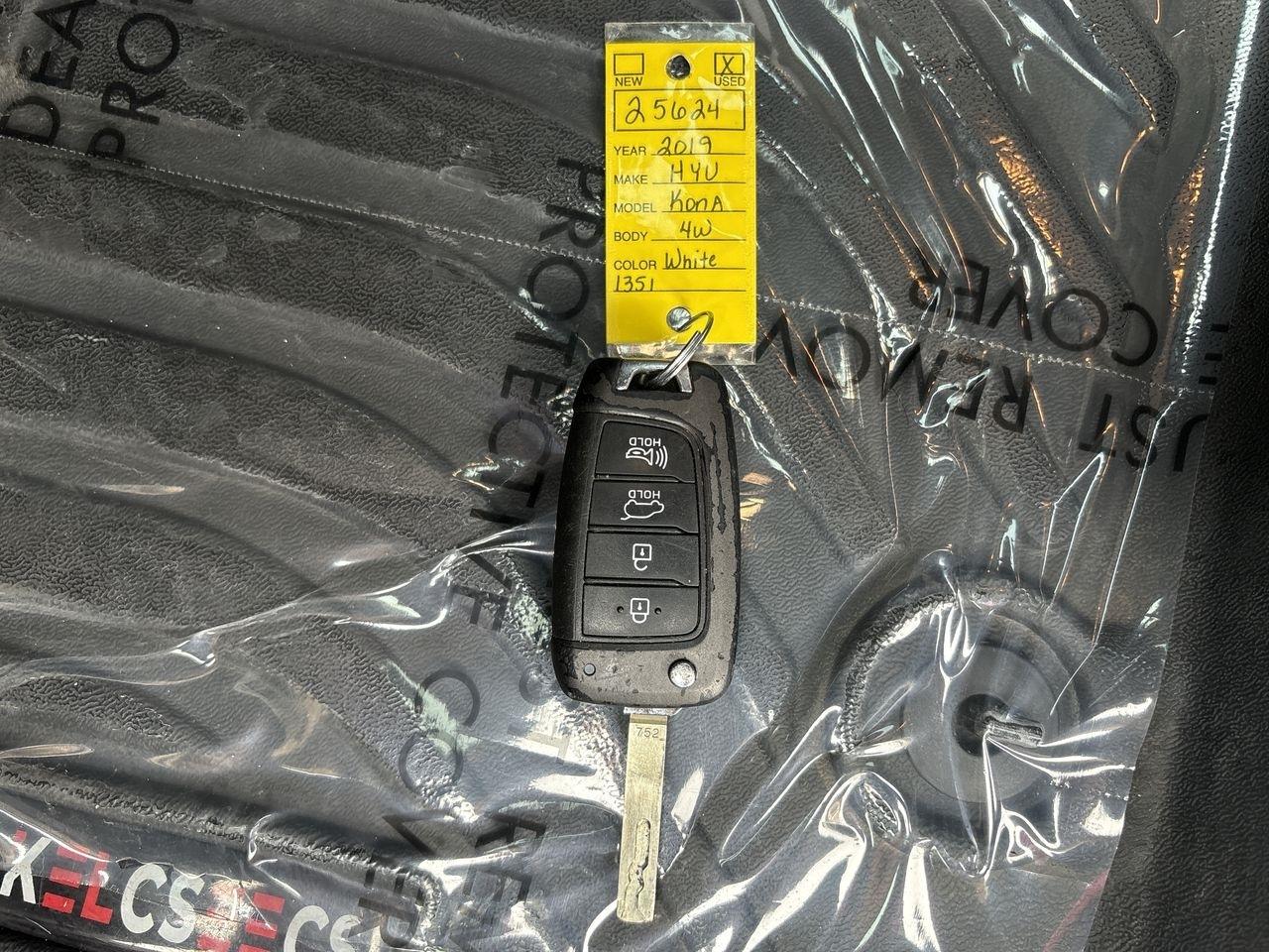 Hyundai Kona SE Auto FWD 2019