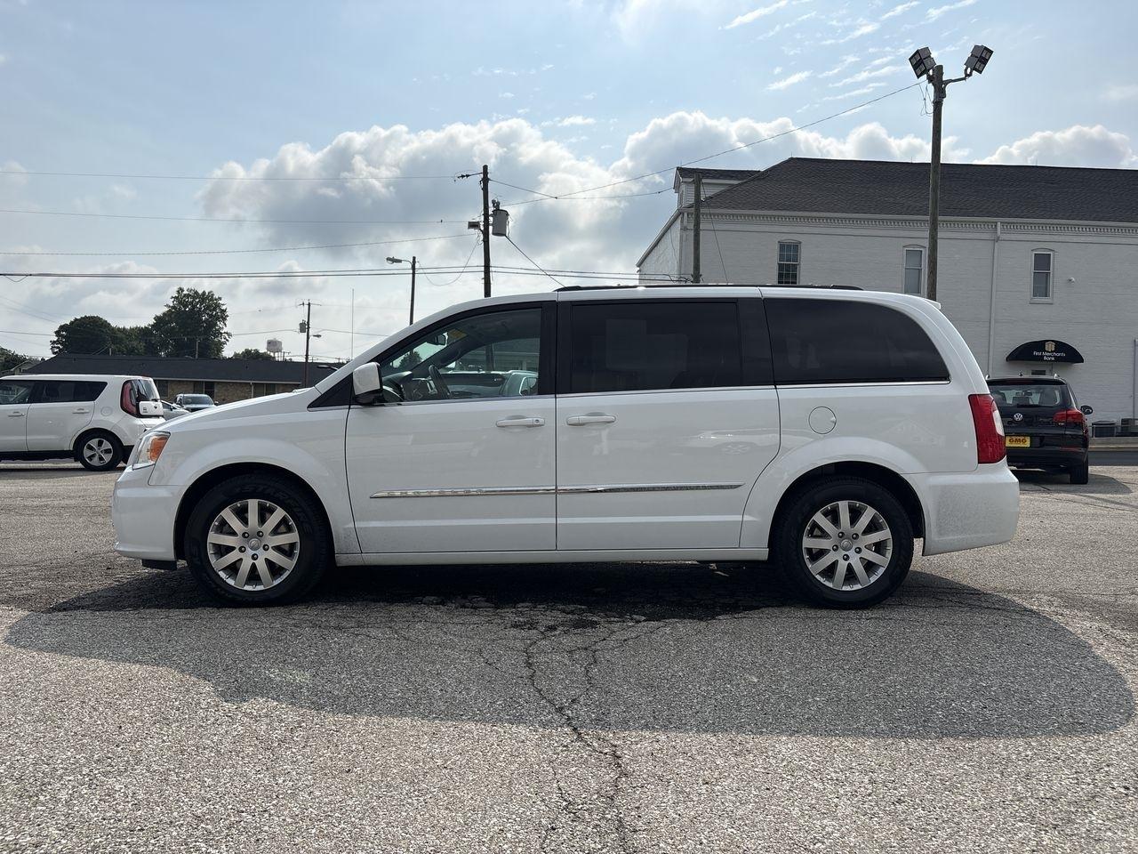 Chrysler Town & Country 4dr Wgn Touring 2015