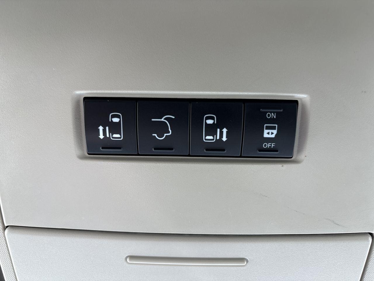 Chrysler Town & Country 4dr Wgn Touring 2015