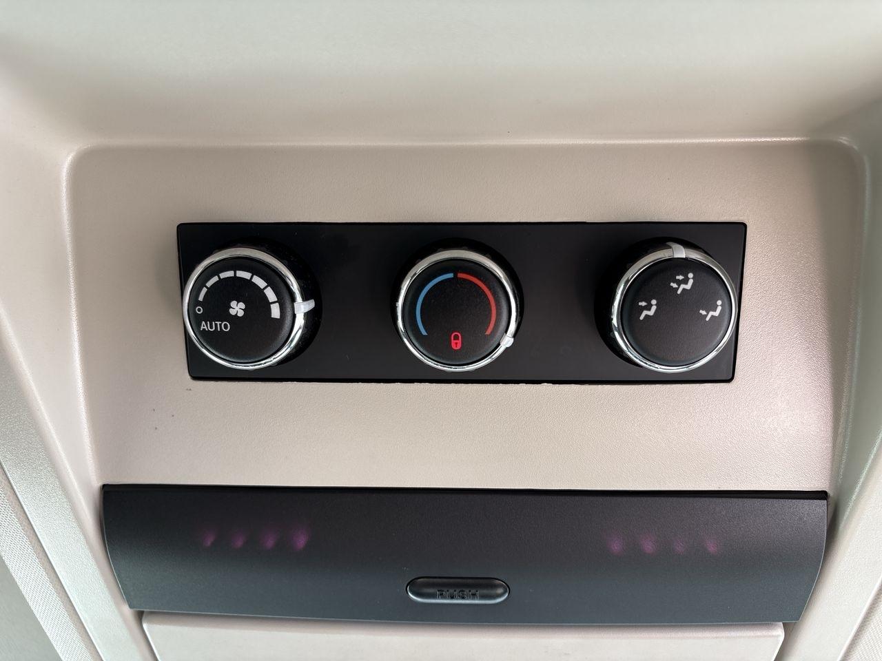 Chrysler Town & Country 4dr Wgn Touring 2015