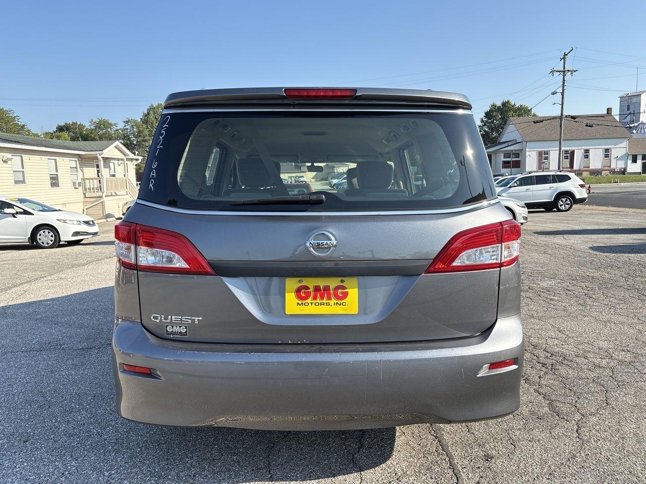 Nissan Quest 4dr S 2015