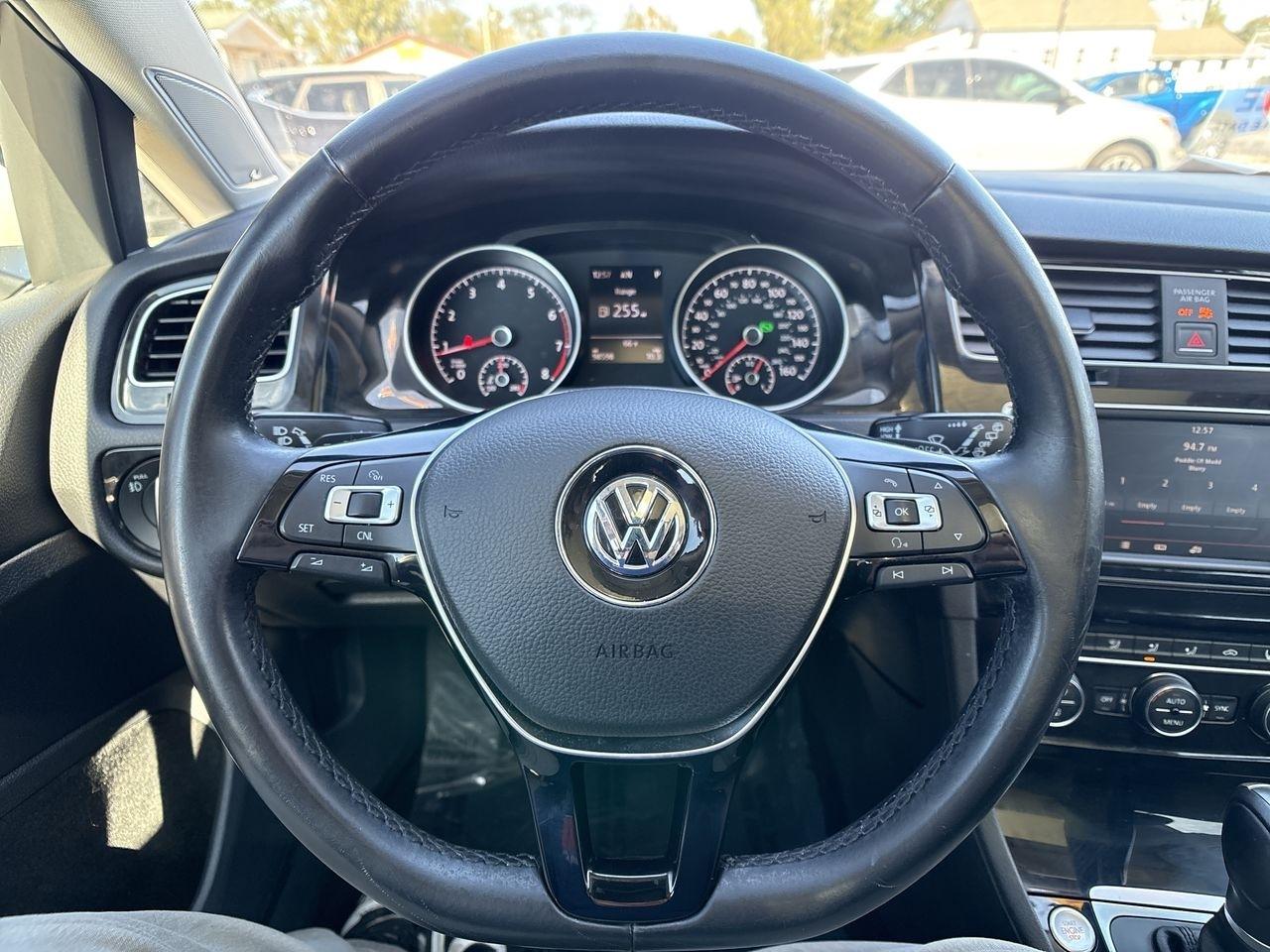 Volkswagen Golf 4dr HB Auto TSI S 2016