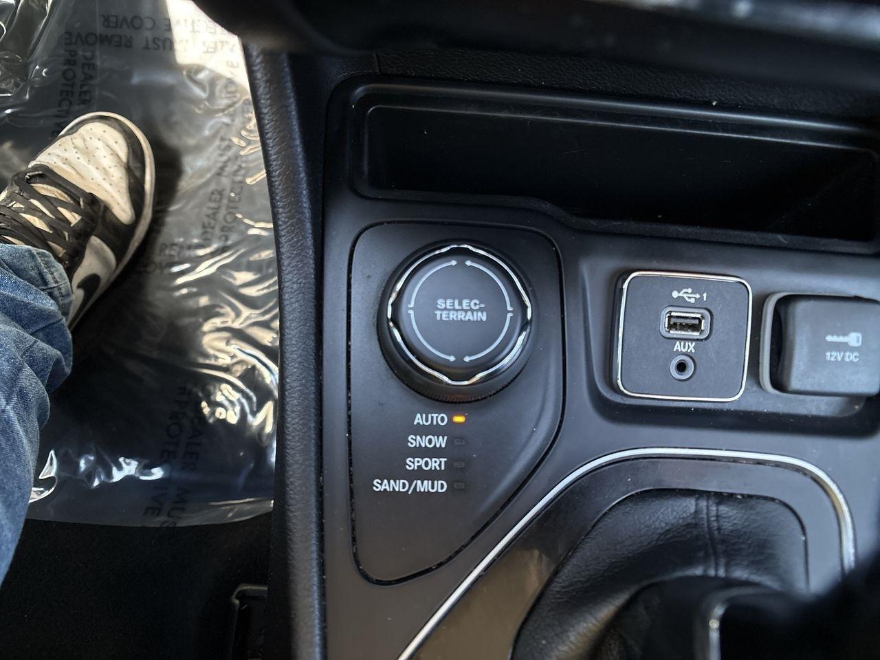 Jeep Cherokee Altitude 4x4 2021