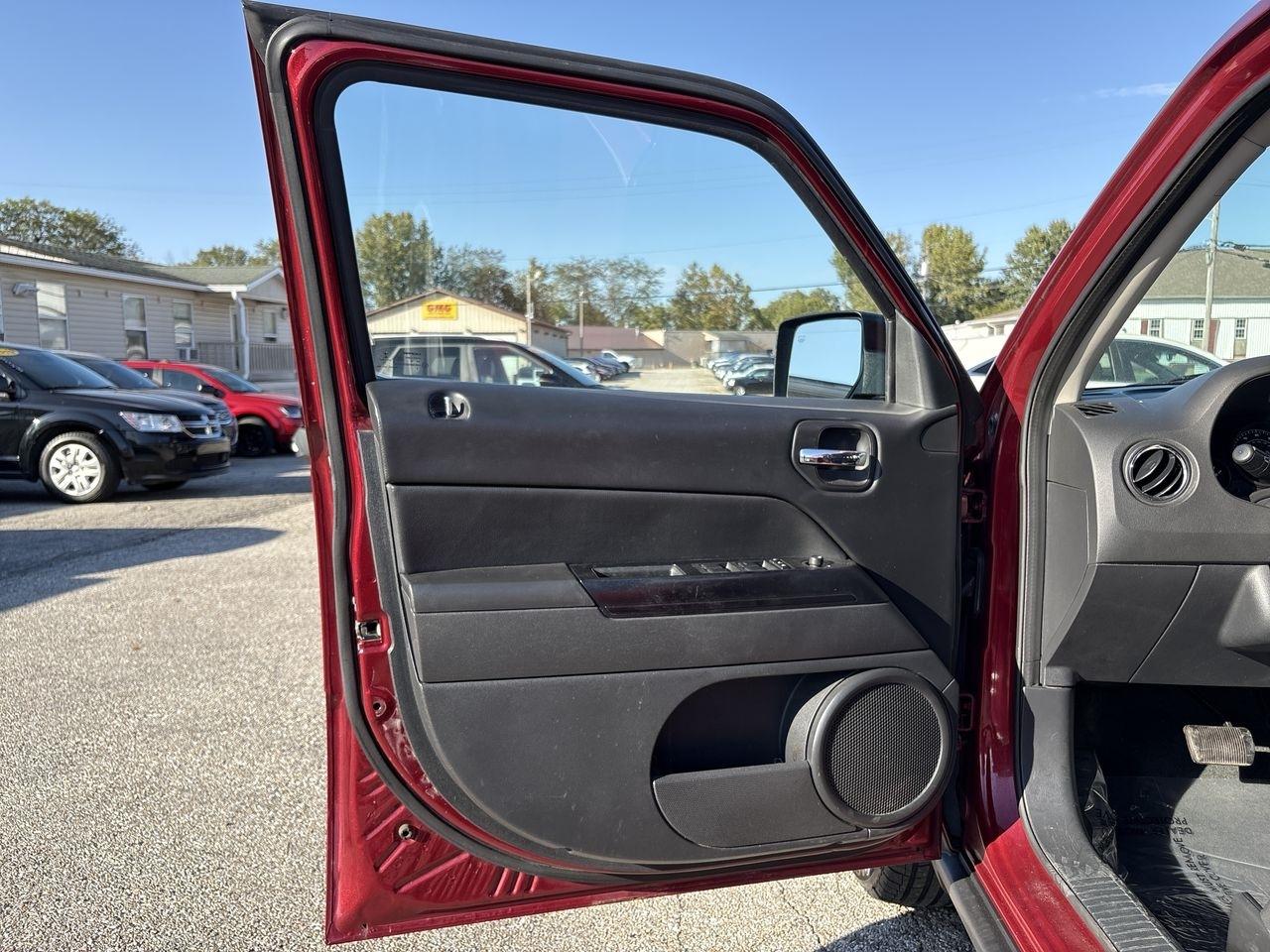 Jeep Patriot FWD 4dr Sport 2016