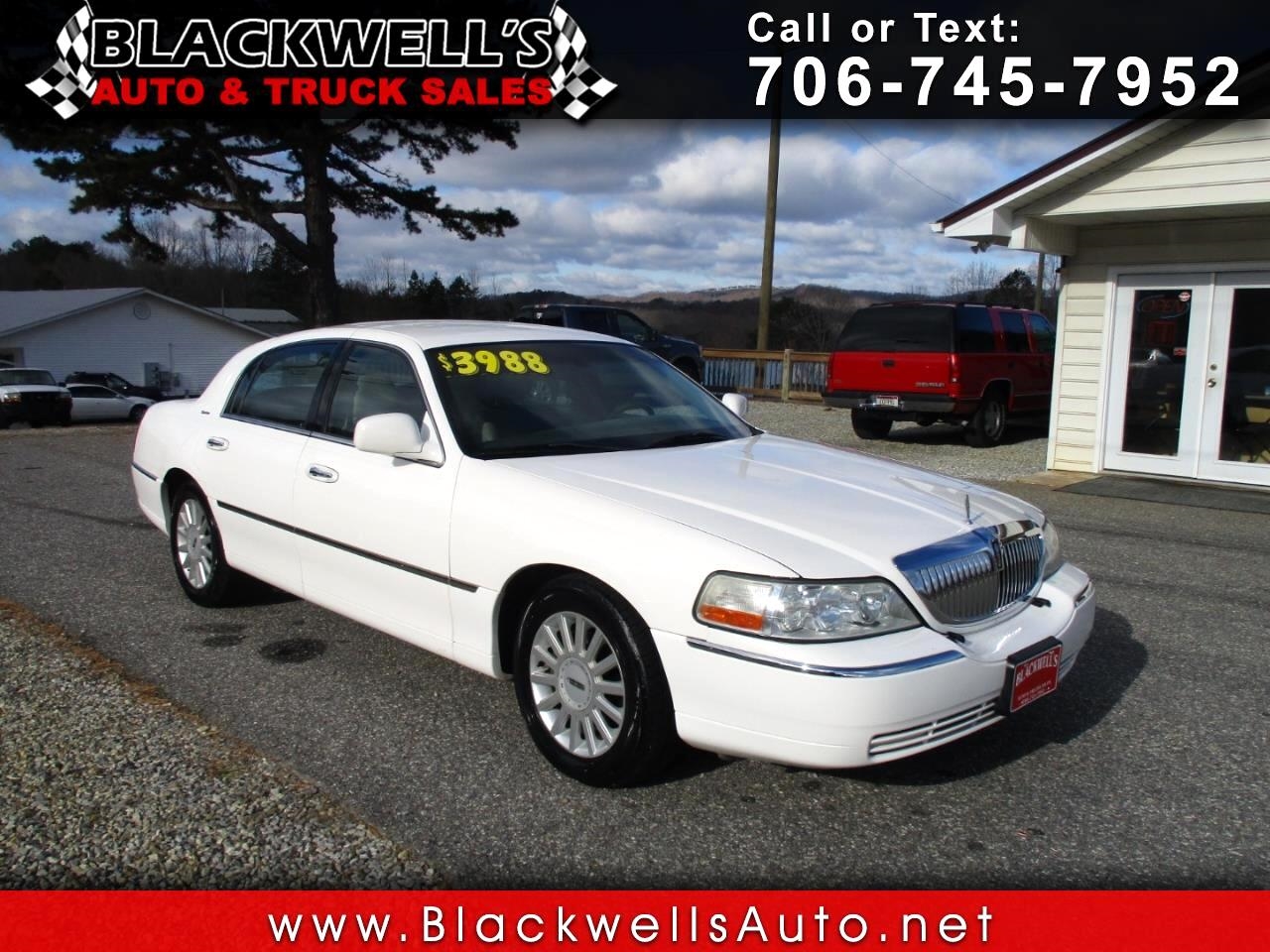 Used 2005 Lincoln Town Car 4dr Sdn Signature for Sale in Blairsville GA
