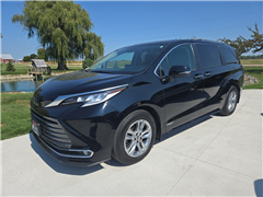 2021 Toyota Sienna 