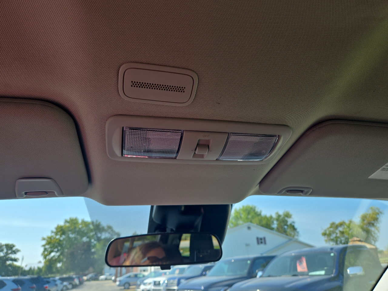 Nissan Titan S Crew Cab 4WD 2024 Nissan Titan S Crew Cab 4WD 2024