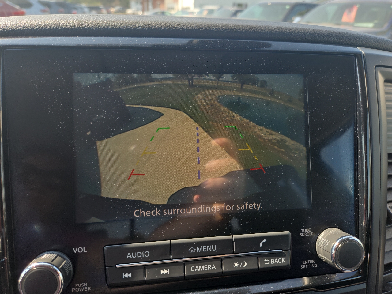 Nissan Titan S Crew Cab 4WD 2024 Nissan Titan S Crew Cab 4WD 2024