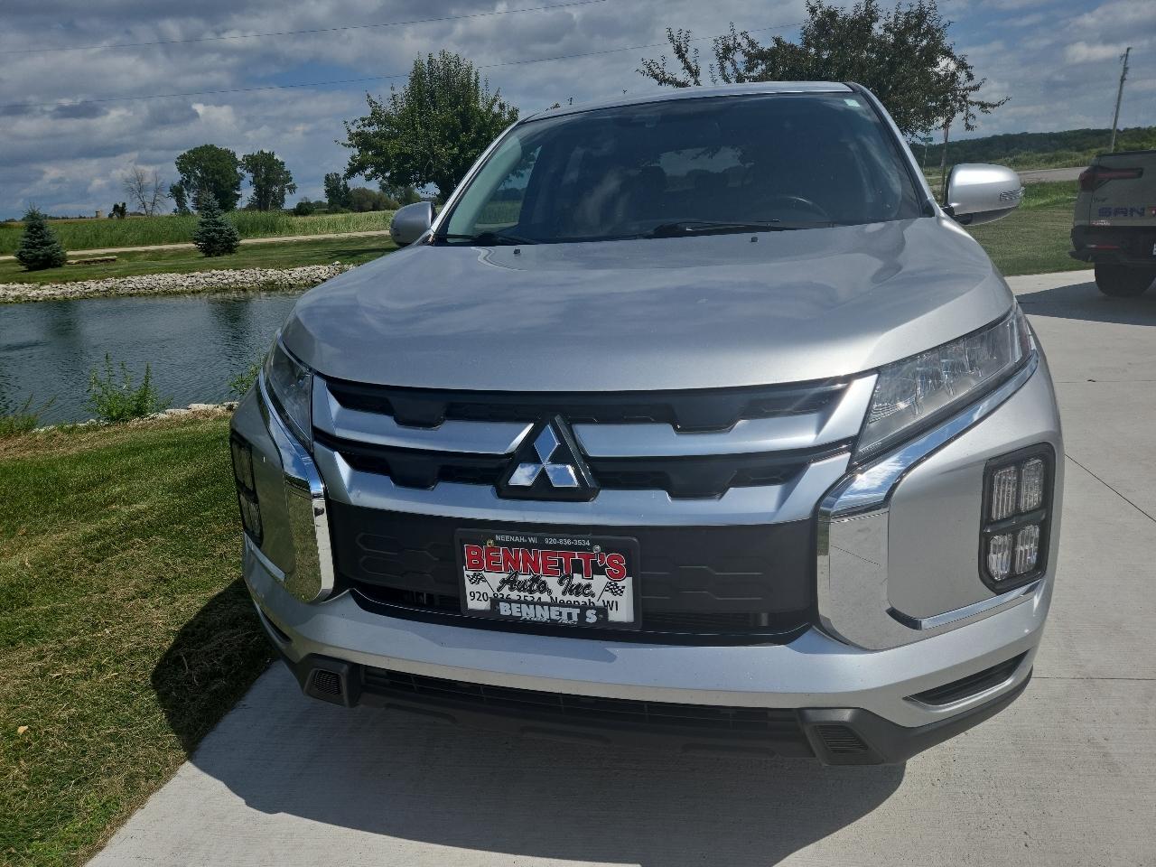 Mitsubishi Outlander Sport 2.0 ES 4WD 2024