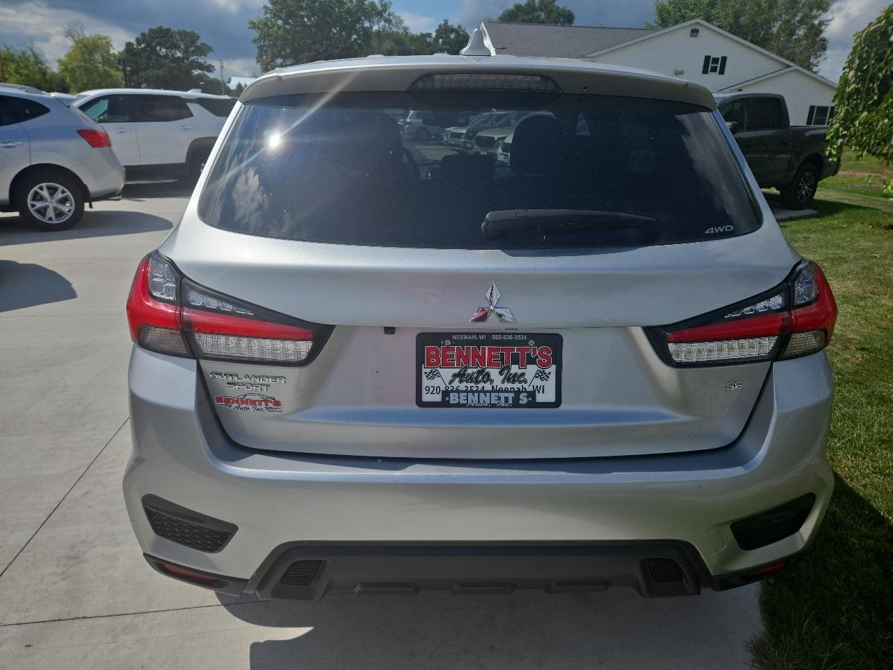 Mitsubishi Outlander Sport 2.0 ES 4WD 2024