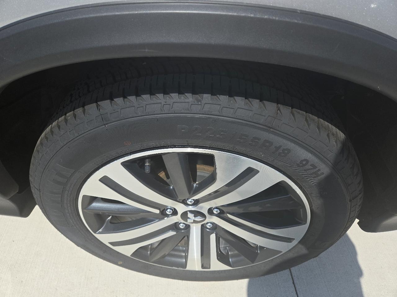 Mitsubishi Outlander Sport 2.0 ES 4WD 2024