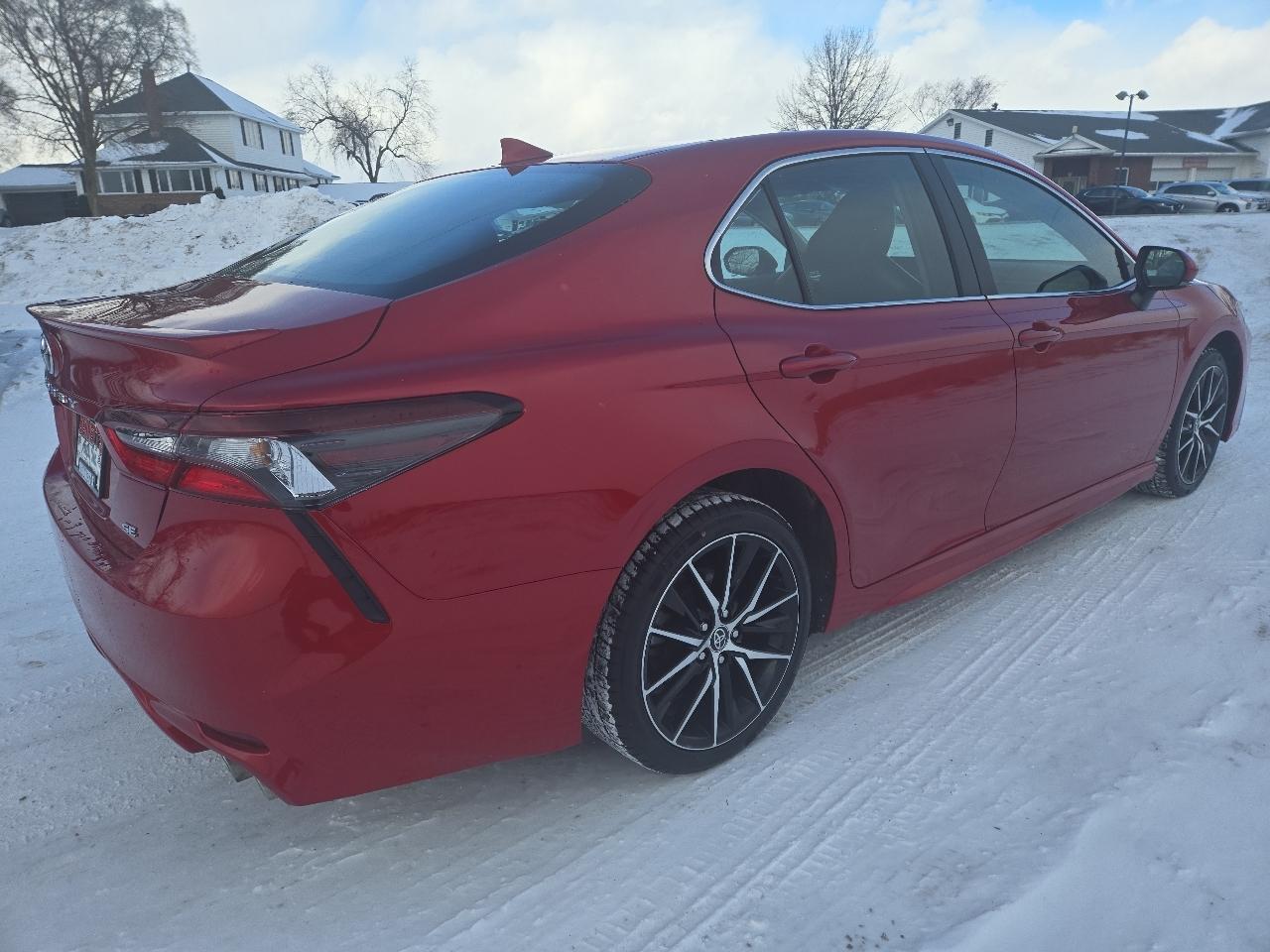 Toyota Camry SE 2024