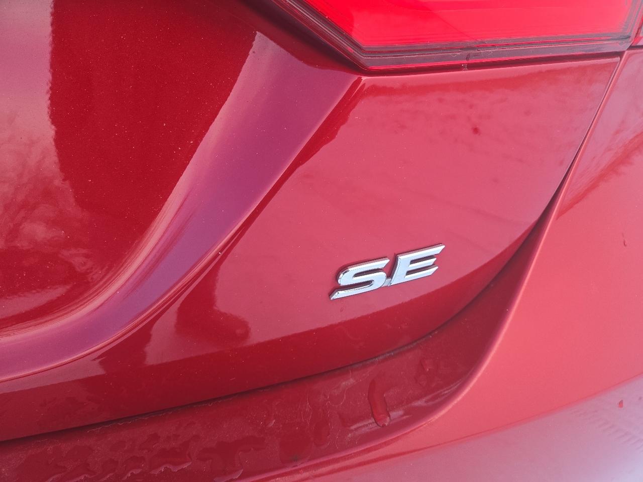 Toyota Camry SE 2024