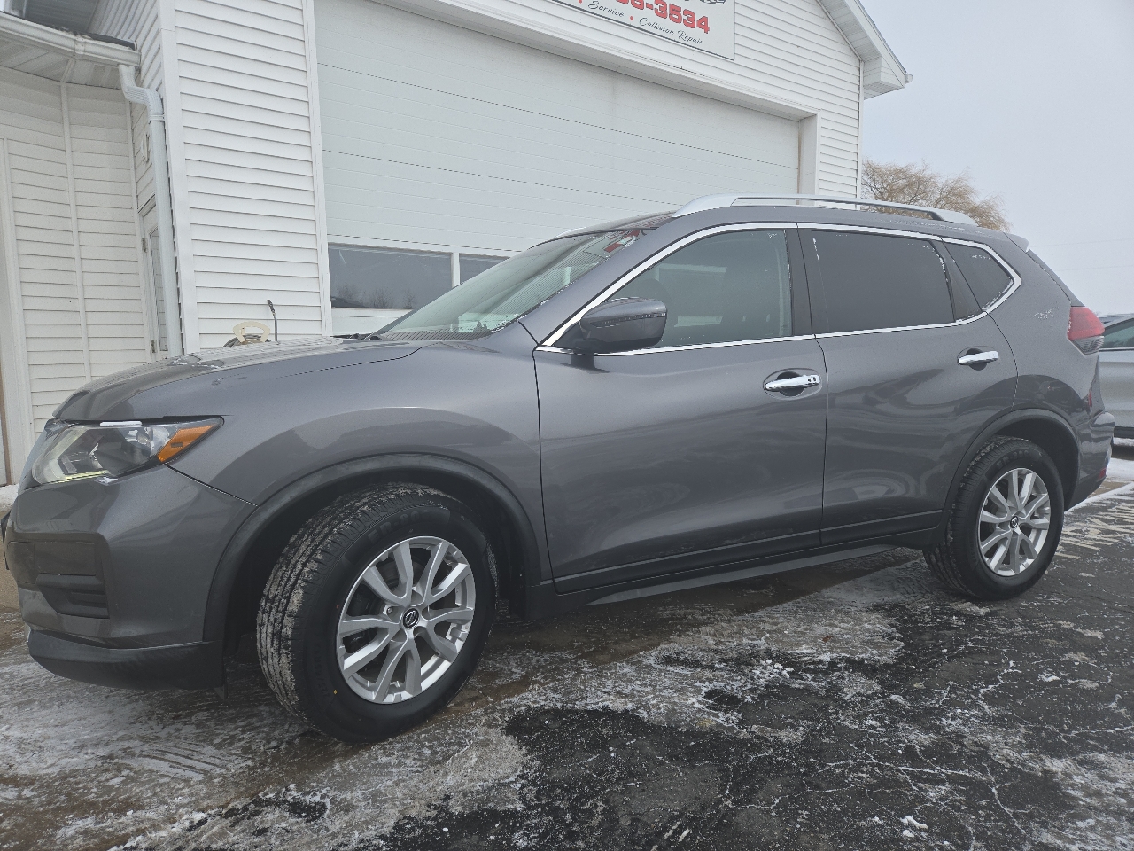 2020 Nissan Rogue SV 2WD