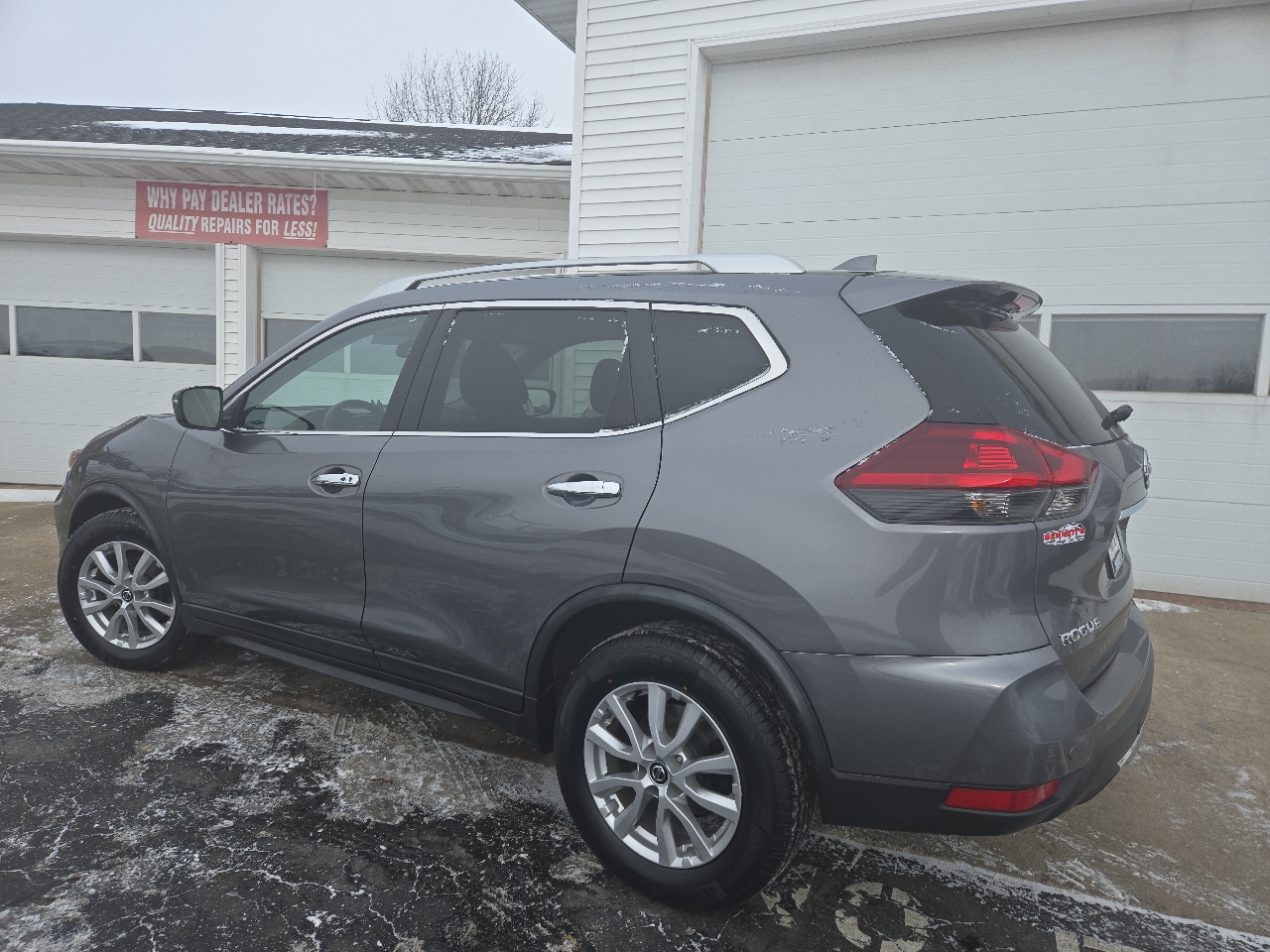Nissan Rogue SV 2WD 2020