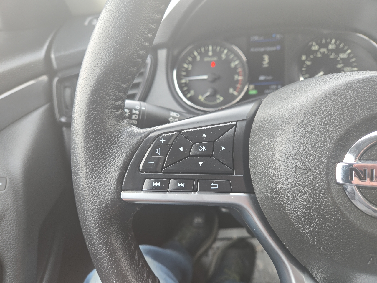 Nissan Rogue SV 2WD 2020