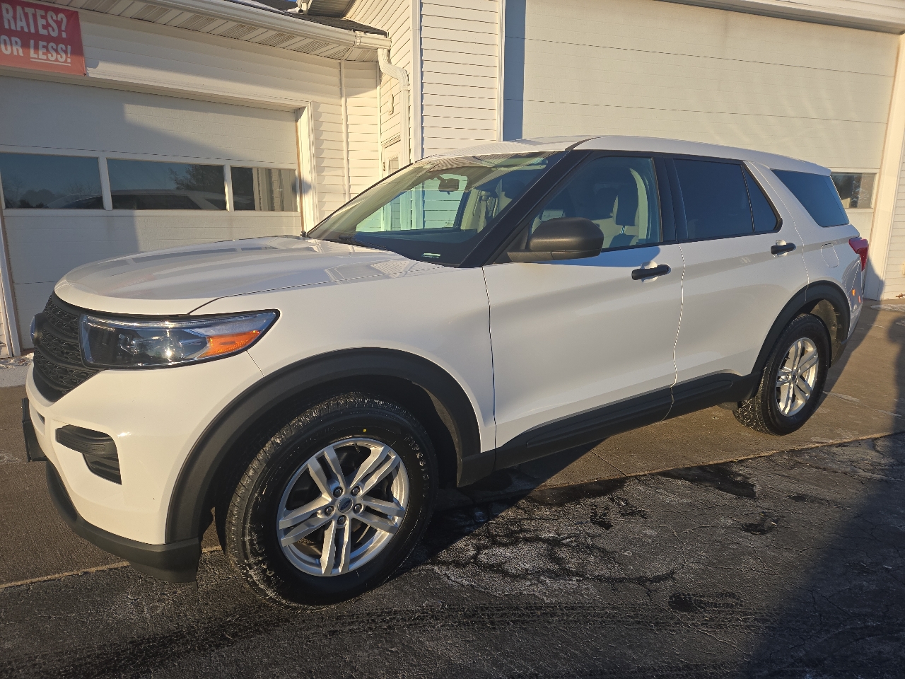 2022 Ford Explorer Base AWD