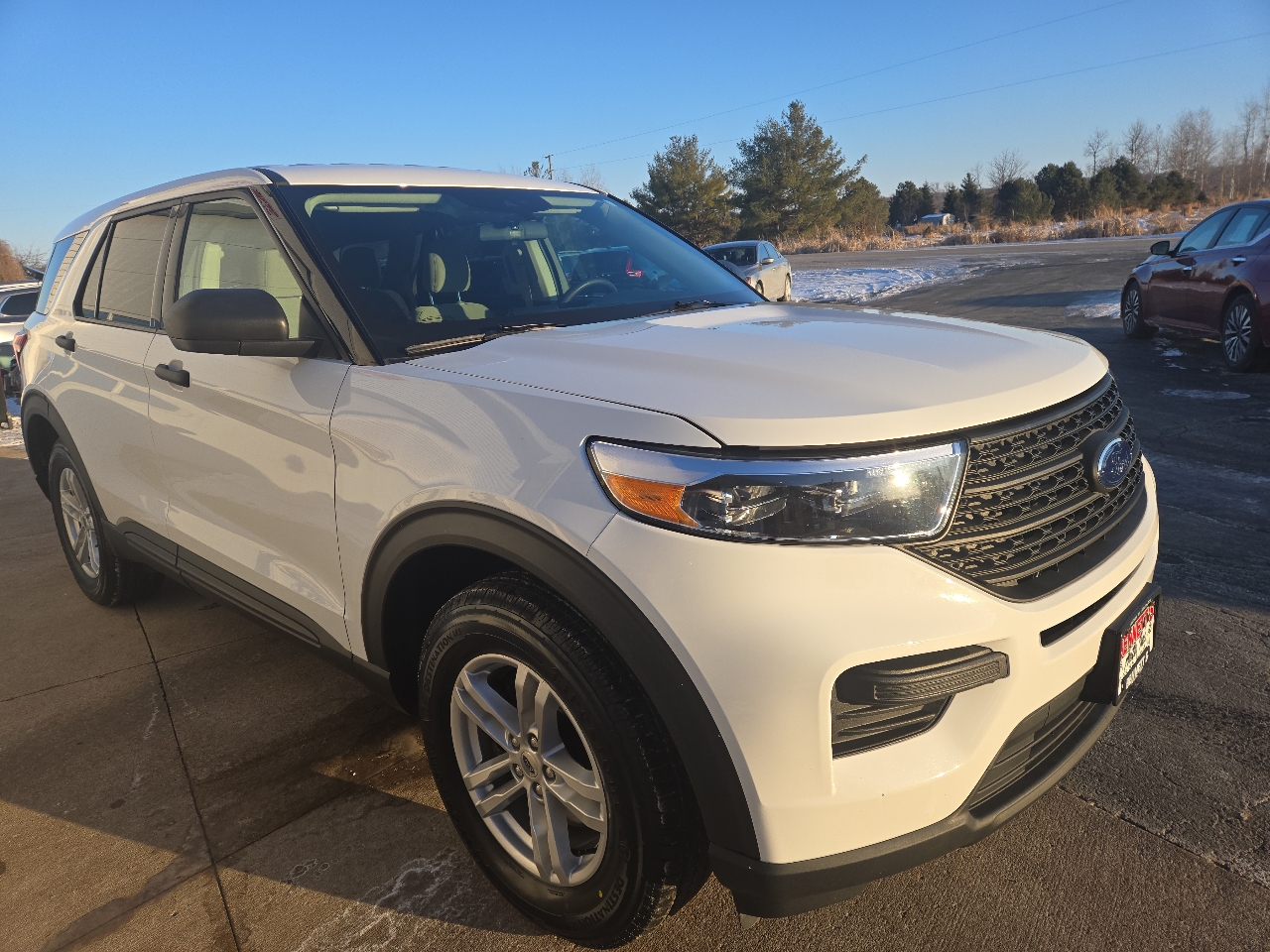 Ford Explorer Base AWD 2022