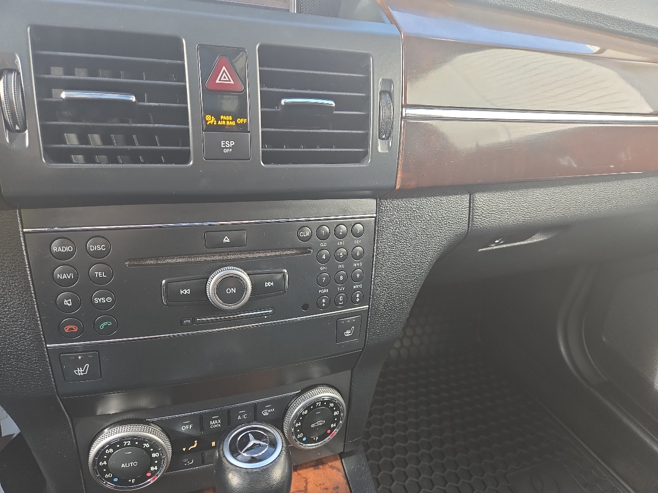 Mercedes-Benz GLK-Class GLK350 4MATIC 2010