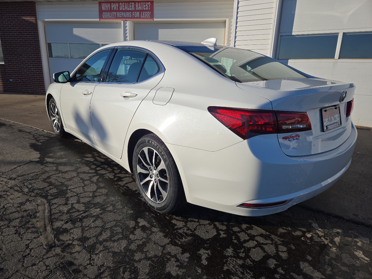 Acura TLX 8-Spd DCT 2015