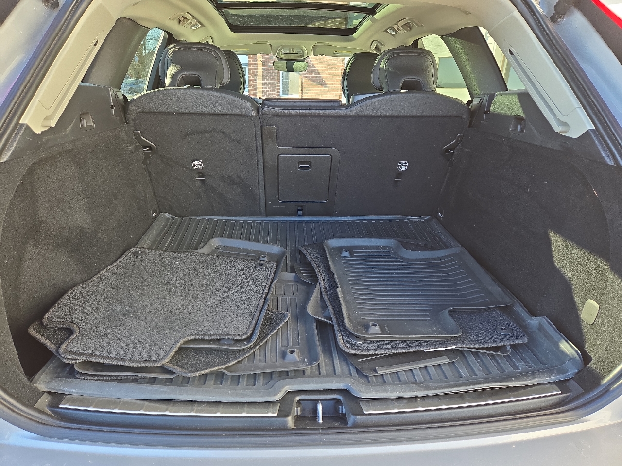 Volvo XC60 T8 Momentum Hybrid AWD 2022