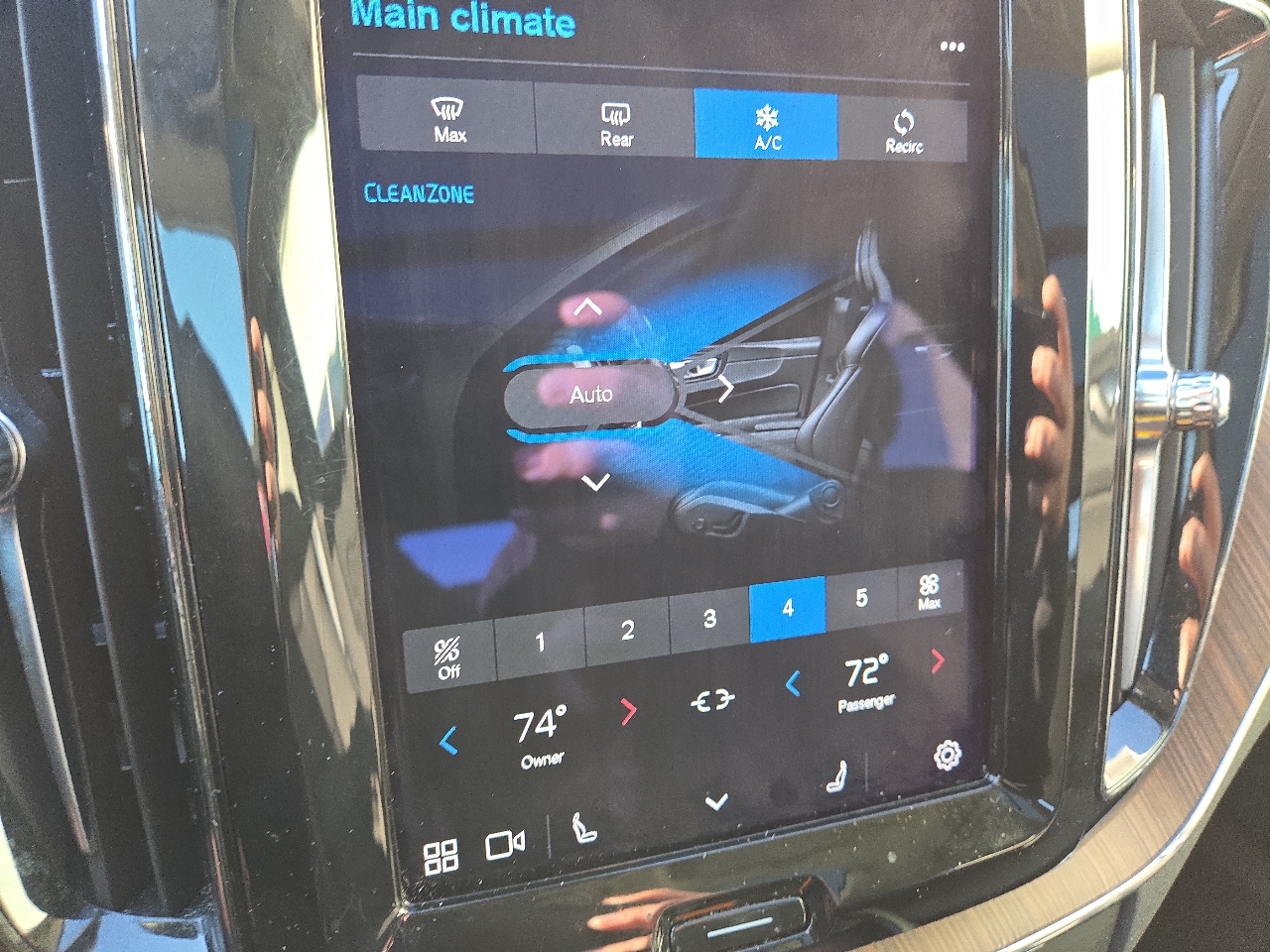 Volvo XC60 T8 Momentum Hybrid AWD 2022