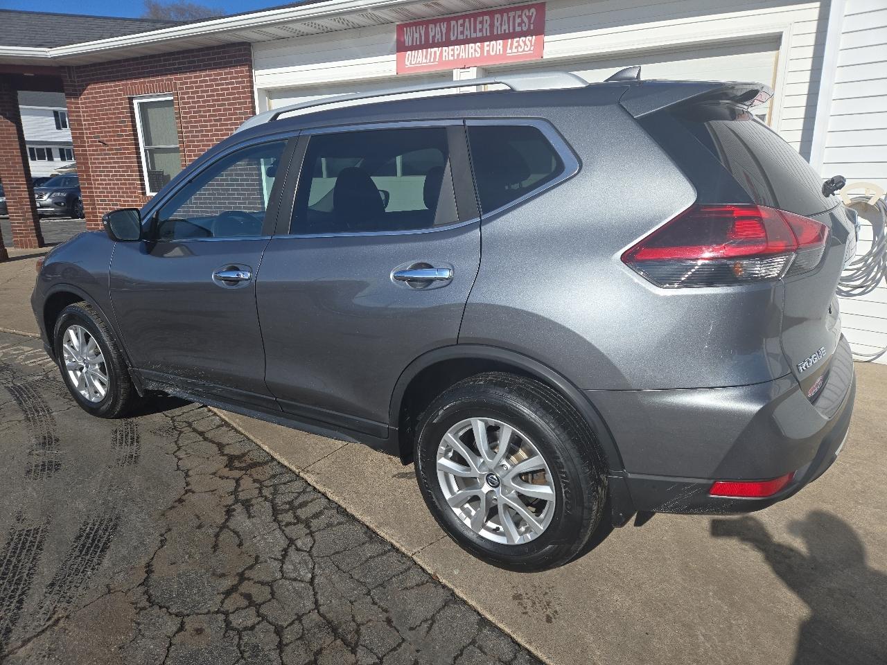 Nissan Rogue SV AWD 2020